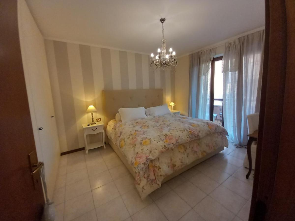 Fiorenza House Luisago Buitenkant foto