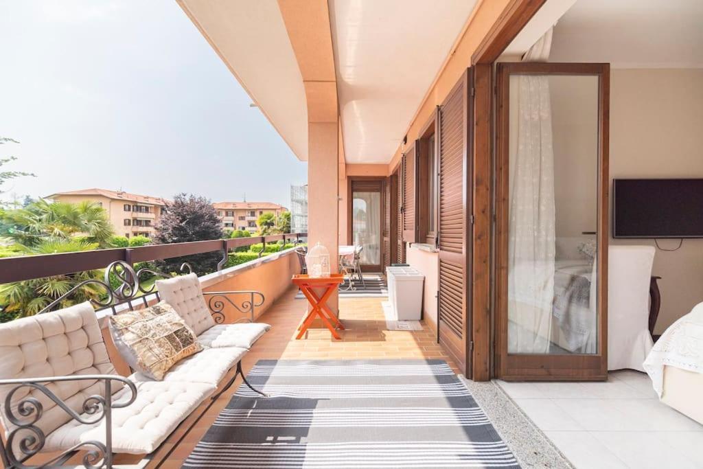 Fiorenza House Luisago Buitenkant foto