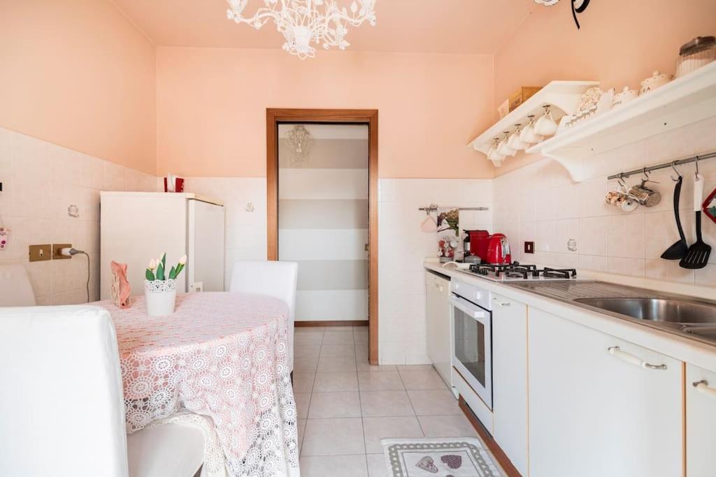 Fiorenza House Luisago Buitenkant foto