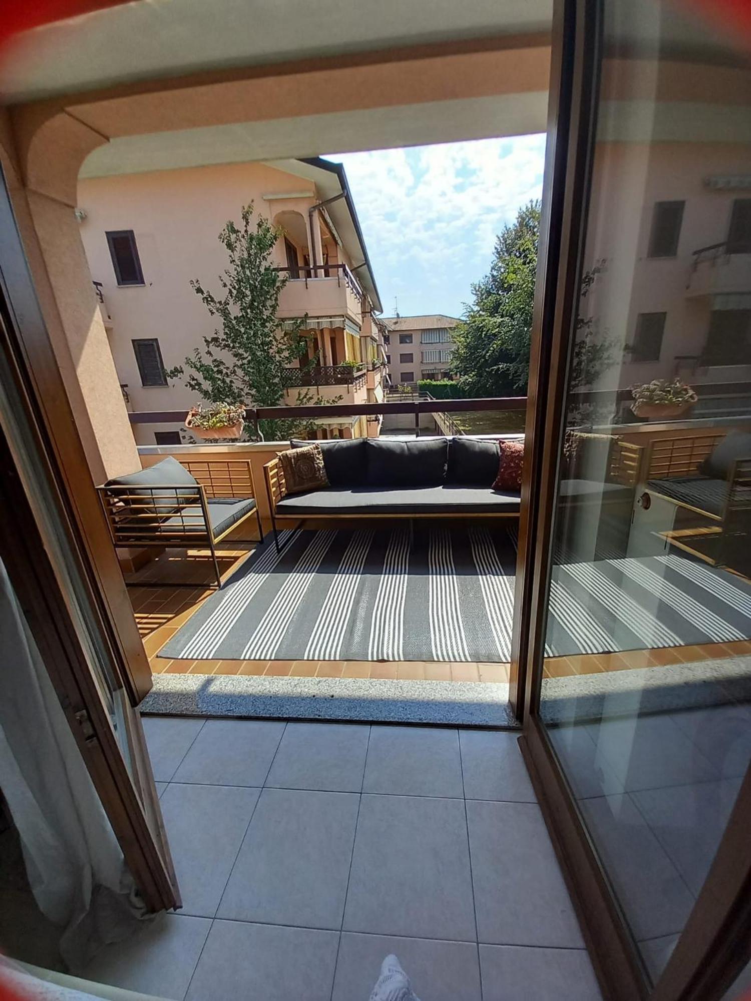 Fiorenza House Luisago Buitenkant foto